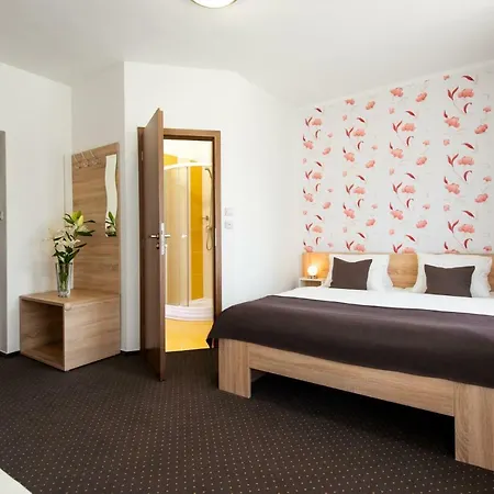Hotel Bon