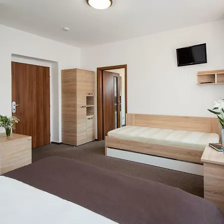 Bon Hotel 3*