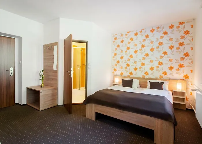 Bon Hotel 3*